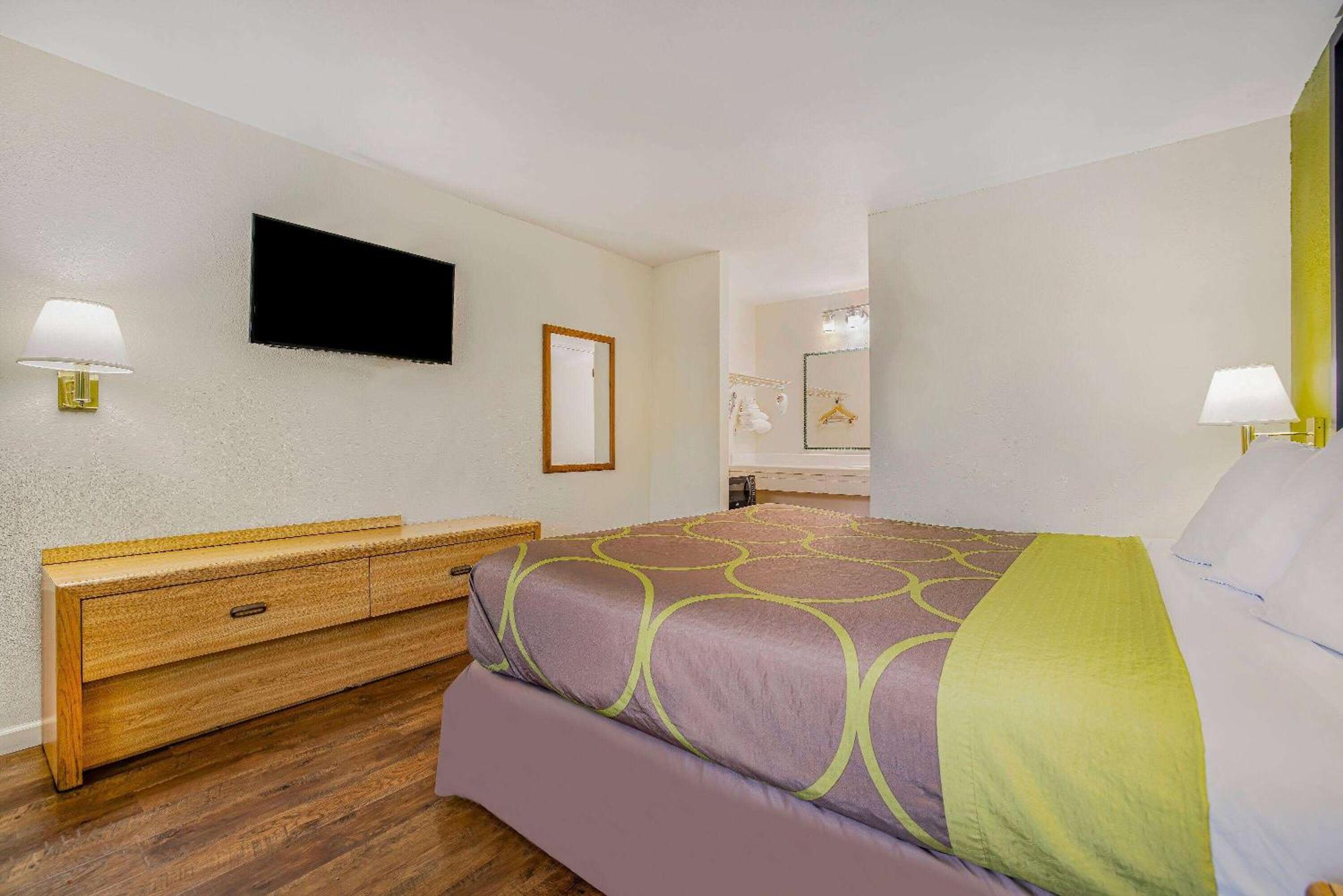 Hotel Super 8 By Wyndham Auburn Zewnętrze zdjęcie
